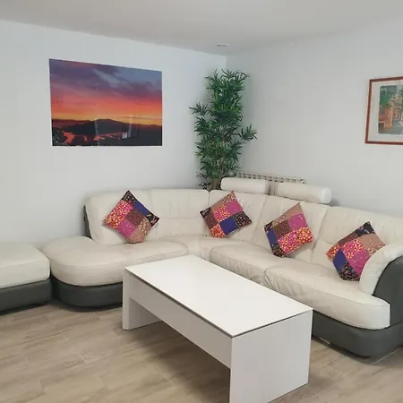 Appt 3 Ch 2 Sdb à 150m D'une De Sable Fin Hyper équipé&wifi Lave Linge&vaisselle Appartement Saint-Mandrier-sur-Mer