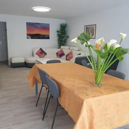Appt 3 Ch 2 Sdb à 150m D'une De Sable Fin Hyper équipé&wifi Lave Linge&vaisselle Appartement