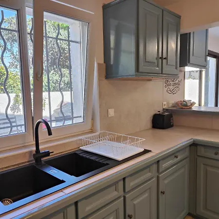 Appt 3 Ch 2 Sdb à 150m D'une De Sable Fin Hyper équipé&wifi Lave Linge&vaisselle Appartement