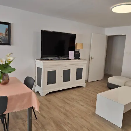 Appt 3 Ch 2 Sdb à 150m D'une De Sable Fin Hyper équipé&wifi Lave Linge&vaisselle *